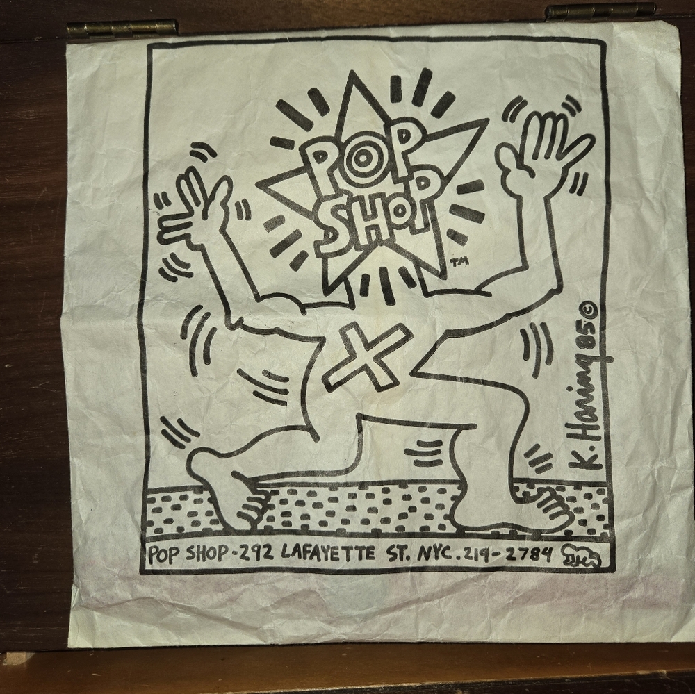 TRUE VINTAGE Swatch Watch by Keith Haring w original Pop Shop Bag - Picture 2 of 5